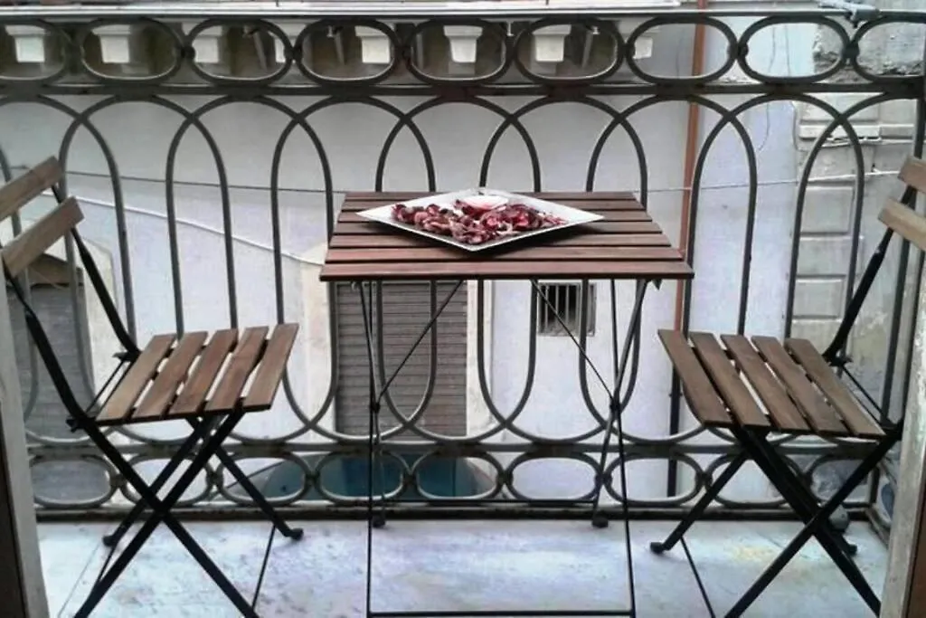 Three Rooms Near Central Station Catania